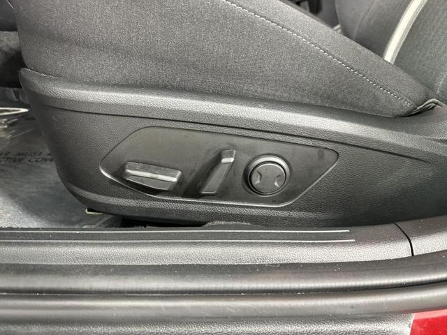 Photo of 2023 Red Hyundai SONATA
