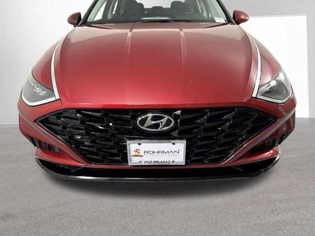 Photo of 2023 Red Hyundai SONATA