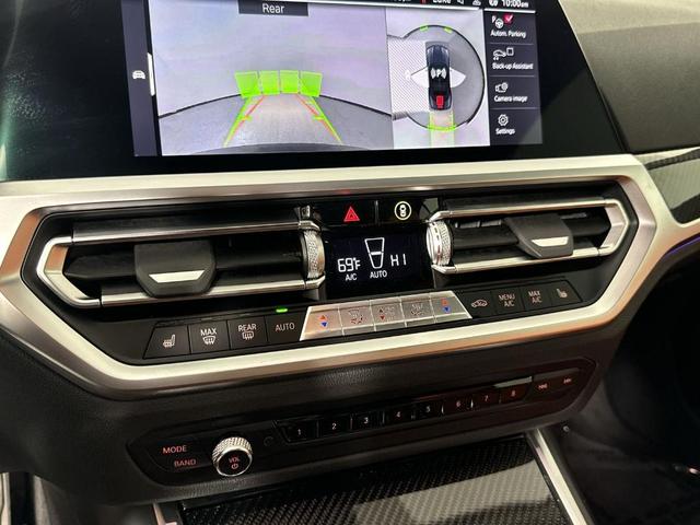Photo of 2022 Black Sapphire Metallic BMW M4
