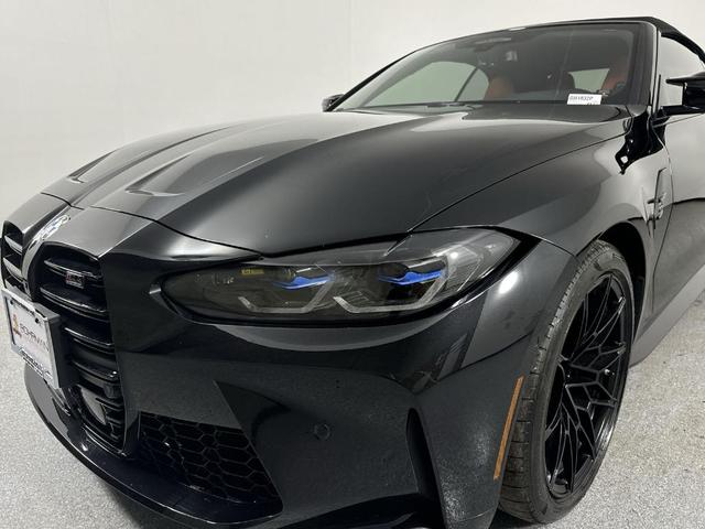 Photo of 2022 Black Sapphire Metallic BMW M4