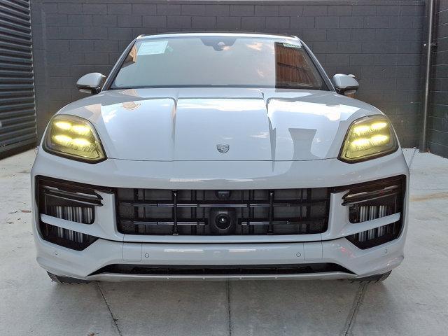 Photo of 2025 3H Porsche Cayenne