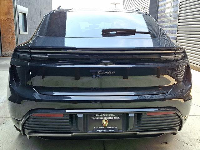 Photo of 2025 Jet Black Metallic Porsche Macan