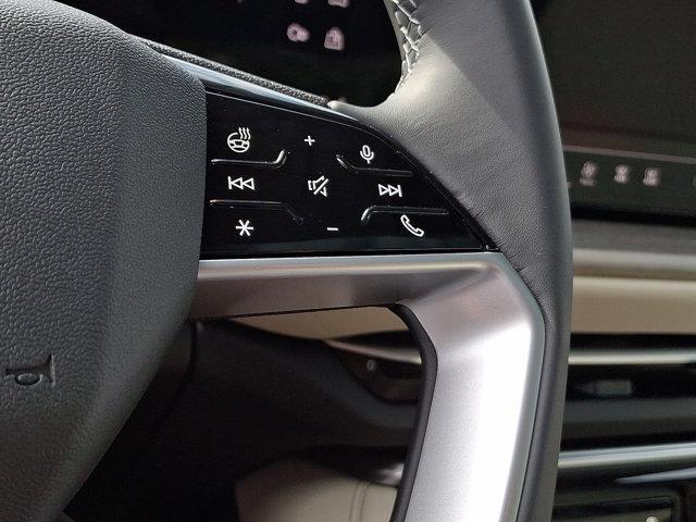 Photo of 2025 Glacier White Metallic Audi Q5