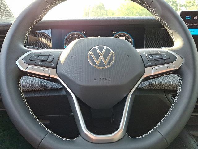 Photo of 2025 Deep Black Pearl Effect Volkswagen Tiguan