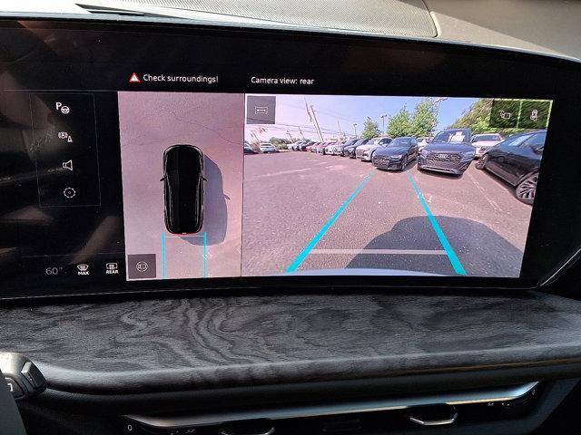 Photo of 2025 Glacier White Metallic Audi Q5