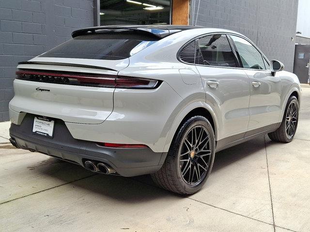 Photo of 2025 Chalk Porsche Cayenne