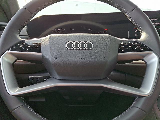 Photo of 2025 Mythos Black Metallic Audi Q5