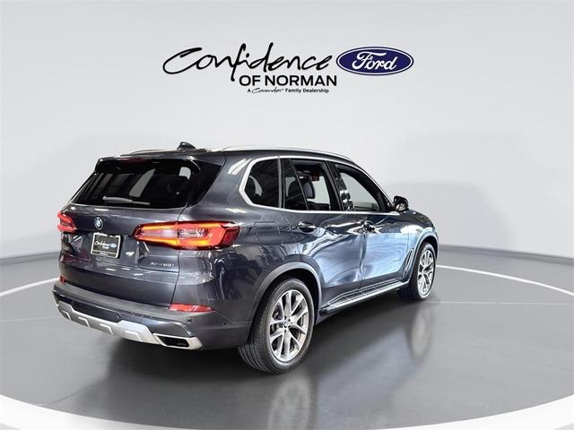Photo of 2019 Arctic Gray Metallic BMW X5