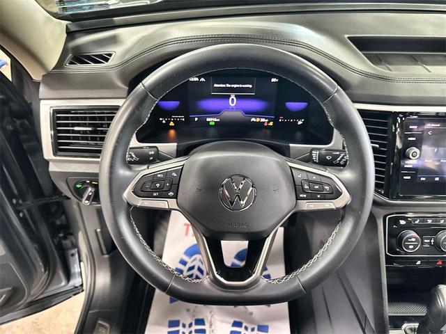 Photo of 2022 Platinum Gray Metallic Volkswagen Atlas