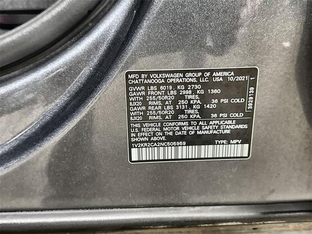 Photo of 2022 Platinum Gray Metallic Volkswagen Atlas