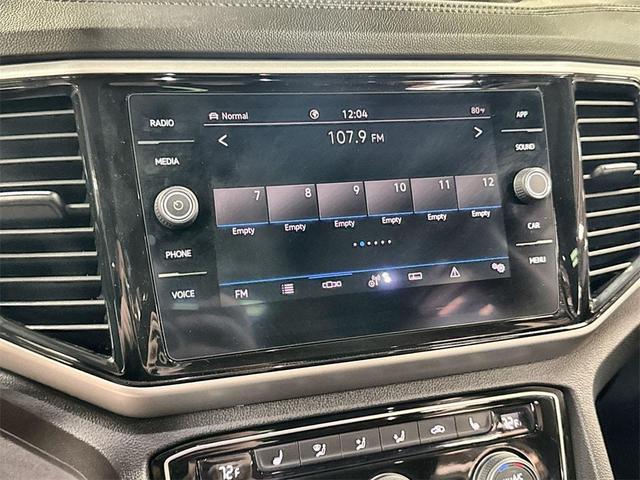 Photo of 2022 Platinum Gray Metallic Volkswagen Atlas