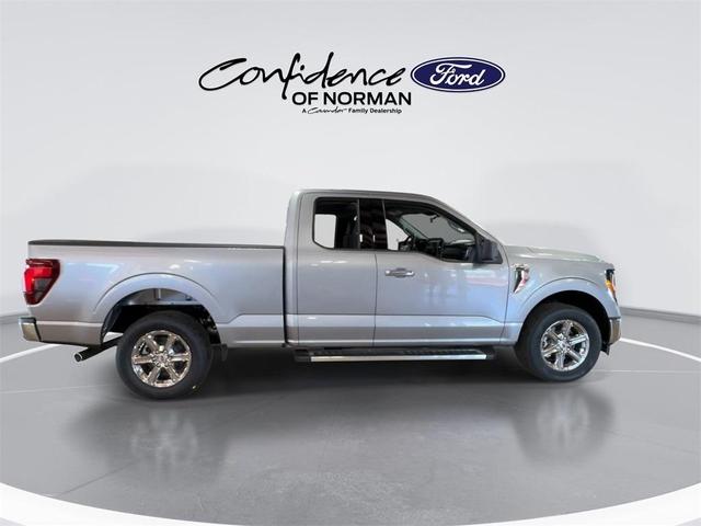 Photo of 2025 Agate Black Metallic Ford F-150