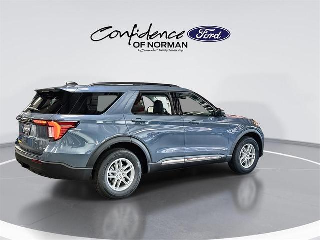 Photo of 2025 Vapor Blue Metallic Ford Explorer