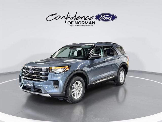 Photo of 2025 Vapor Blue Metallic Ford Explorer