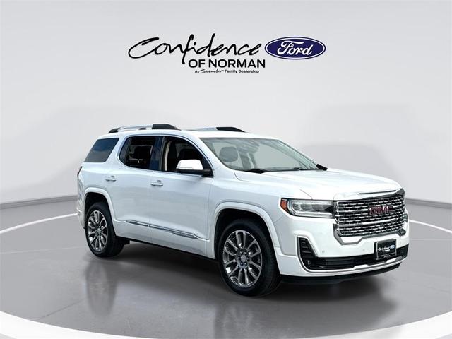 Photo of 2022 White Frost Tri-Coat GMC Acadia