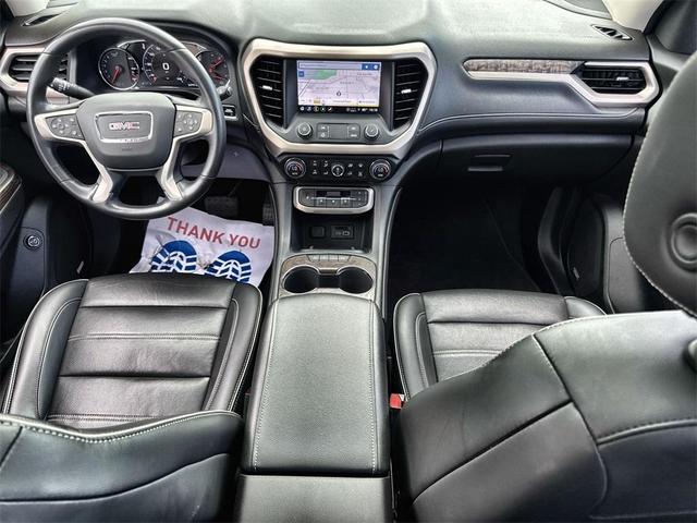 Photo of 2022 White Frost Tri-Coat GMC Acadia