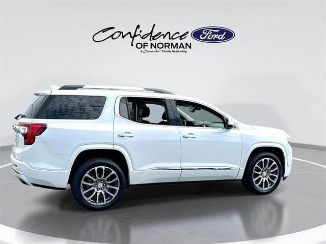 Photo of 2022 White Frost Tri-Coat GMC Acadia