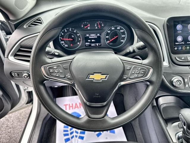 Photo of 2023 Summit White Chevrolet Malibu