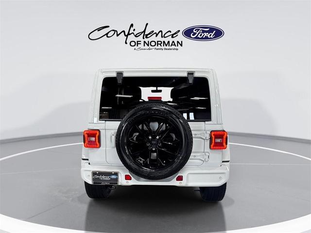 Photo of 2021 Bright White Clearcoat Jeep Wrangler Unlimited
