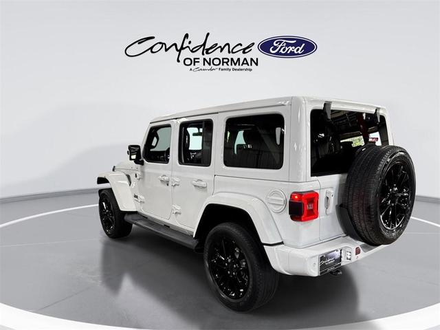 Photo of 2021 Bright White Clearcoat Jeep Wrangler Unlimited
