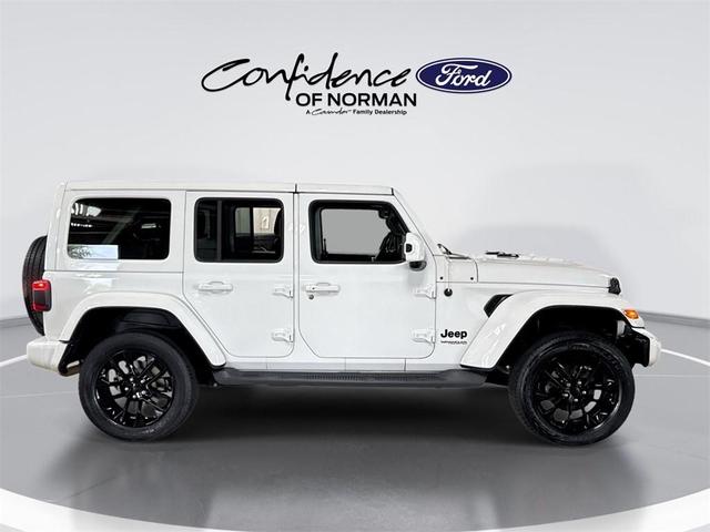 Photo of 2021 Bright White Clearcoat Jeep Wrangler Unlimited