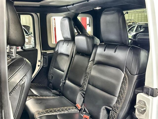 Photo of 2021 Bright White Clearcoat Jeep Wrangler Unlimited