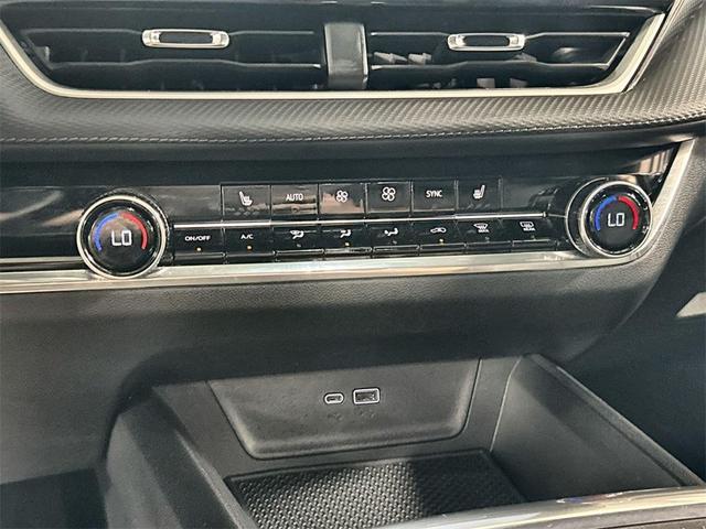 Photo of 2025 Mosaic Black Metallic Chevrolet Equinox