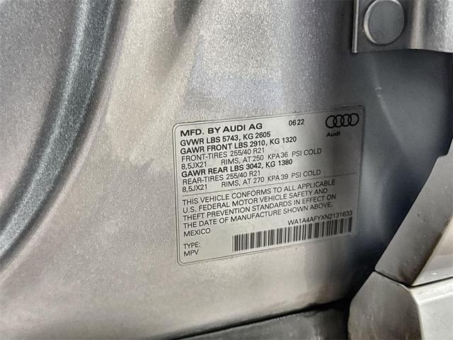 Photo of 2022 Florett Silver Metallic Audi SQ5