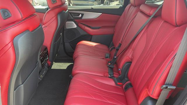 Photo of 2025 Majestic Black Pearl Acura MDX