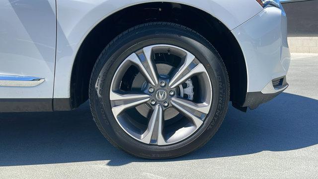 Photo of 2025 Platinum White Pearl Acura RDX