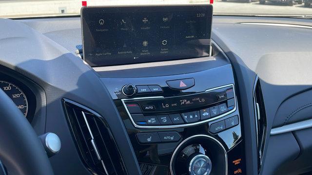 Photo of 2025 Platinum White Pearl Acura RDX