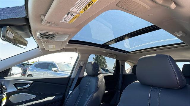 Photo of 2025 Platinum White Pearl Acura RDX