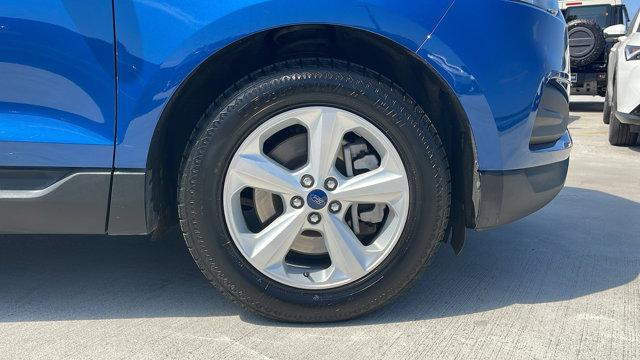 Photo of 2022 Atlas Blue Metallic Ford Edge
