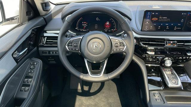 Photo of 2026 Platinum White Pearl Acura MDX