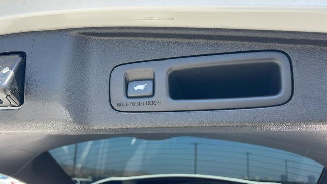 Photo of 2019 Platinum White Pearl Honda CR-V