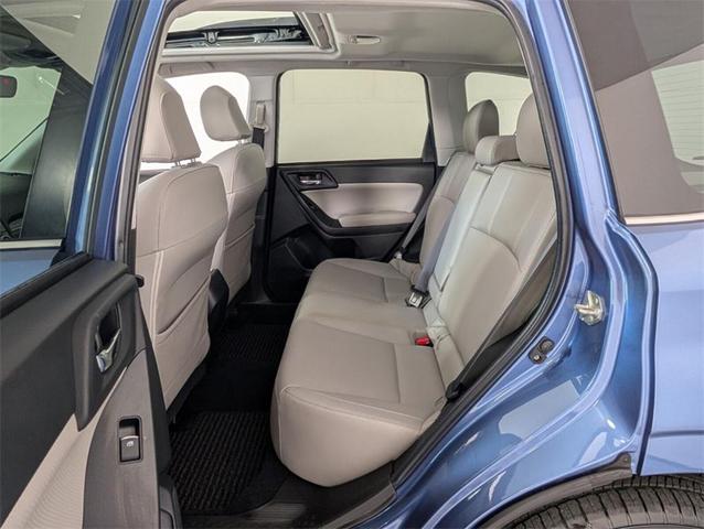 Photo of 2018 Quartz Blue Pearl Subaru Forester