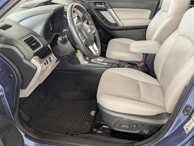 Photo of 2018 Quartz Blue Pearl Subaru Forester