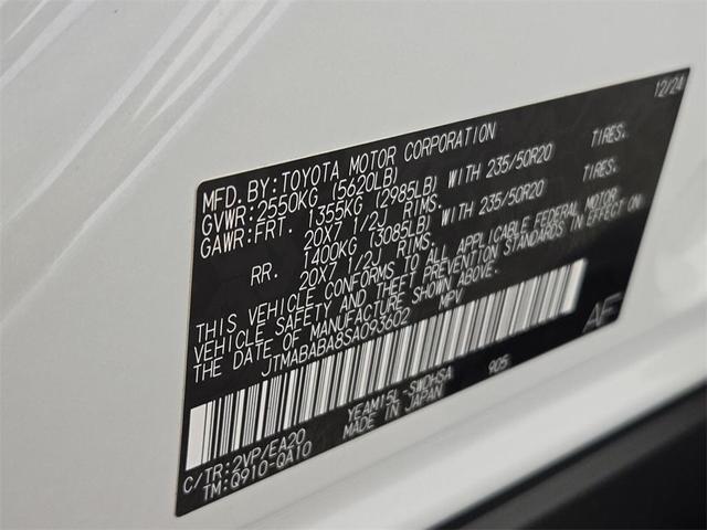 Photo of 2025 Pearl Subaru Solterra
