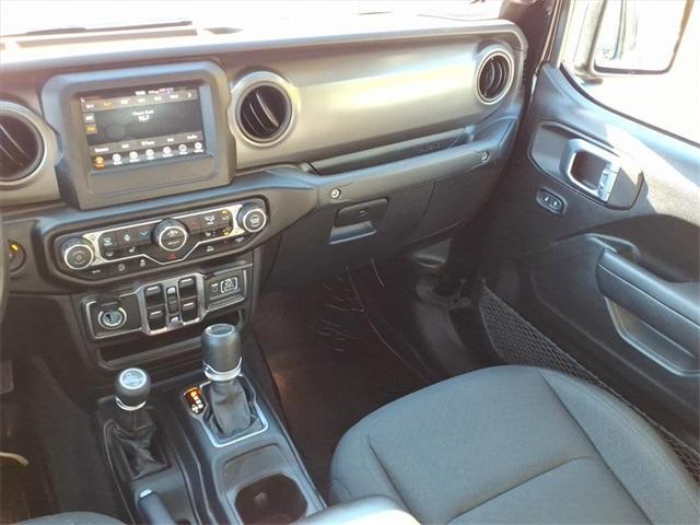 Photo of 2023 Black Clearcoat Jeep Gladiator
