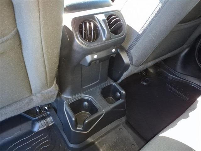 Photo of 2023 Black Clearcoat Jeep Gladiator