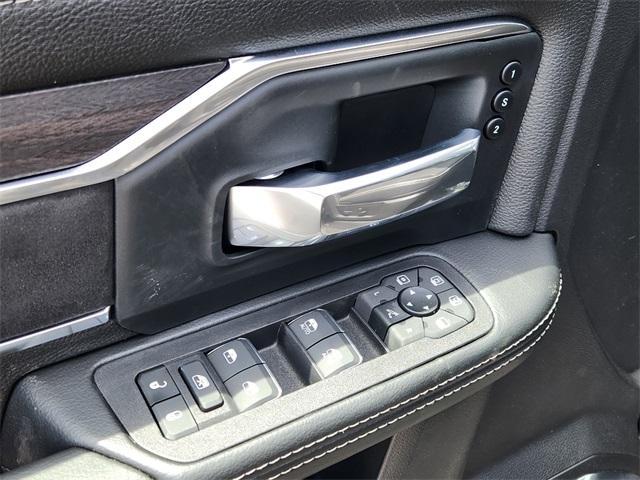 Photo of 2025 Diamond Black RAM 2500