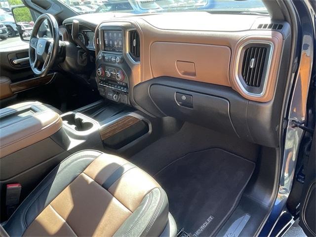 Photo of 2022 Northsky Blue Metallic Chevrolet Silverado 2500