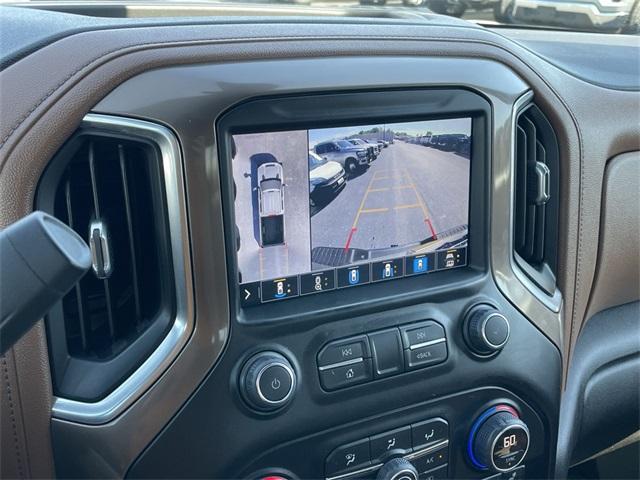 Photo of 2022 Northsky Blue Metallic Chevrolet Silverado 2500