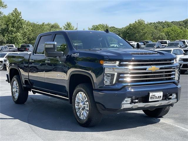 Photo of 2022 Northsky Blue Metallic Chevrolet Silverado 2500