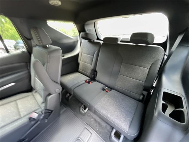 Photo of 2026 Mosaic Black Metallic Chevrolet Traverse