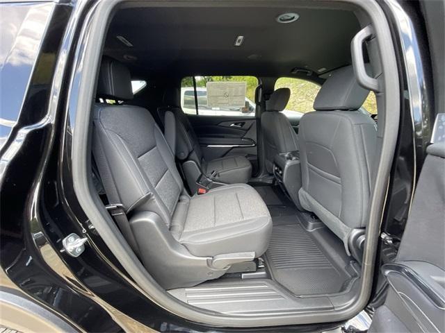 Photo of 2026 Mosaic Black Metallic Chevrolet Traverse