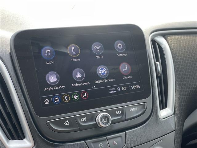 Photo of 2024 Summit White Chevrolet Malibu