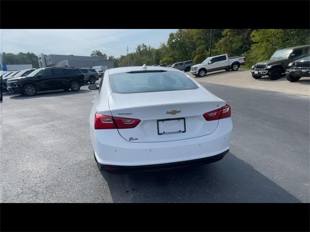 Photo of 2024 Summit White Chevrolet Malibu