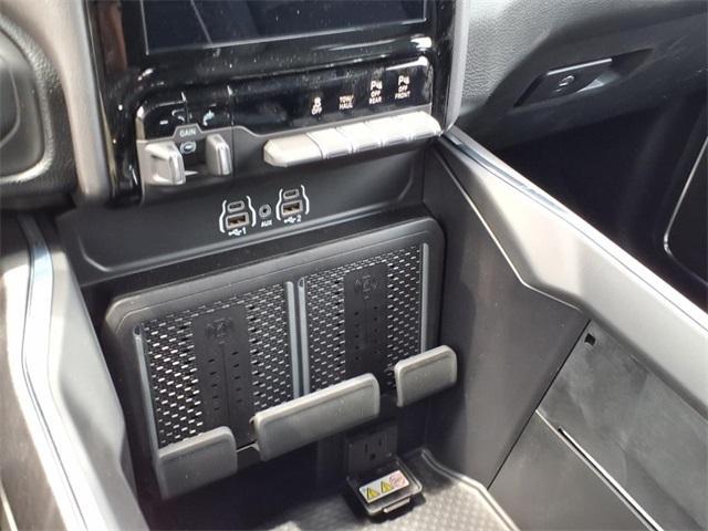 Photo of 2025 Diamond Black RAM 2500