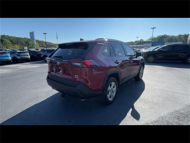 Photo of 2020 Ruby Flare Pearl Toyota RAV4